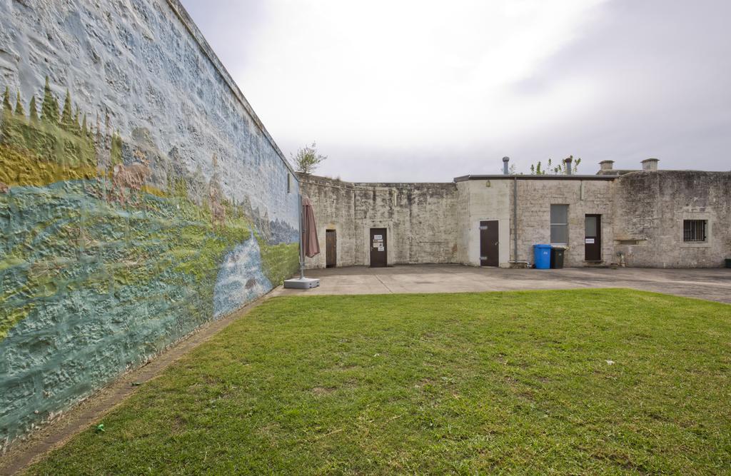 The Old Mount Gambier Gaol Hotel Kültér fotó