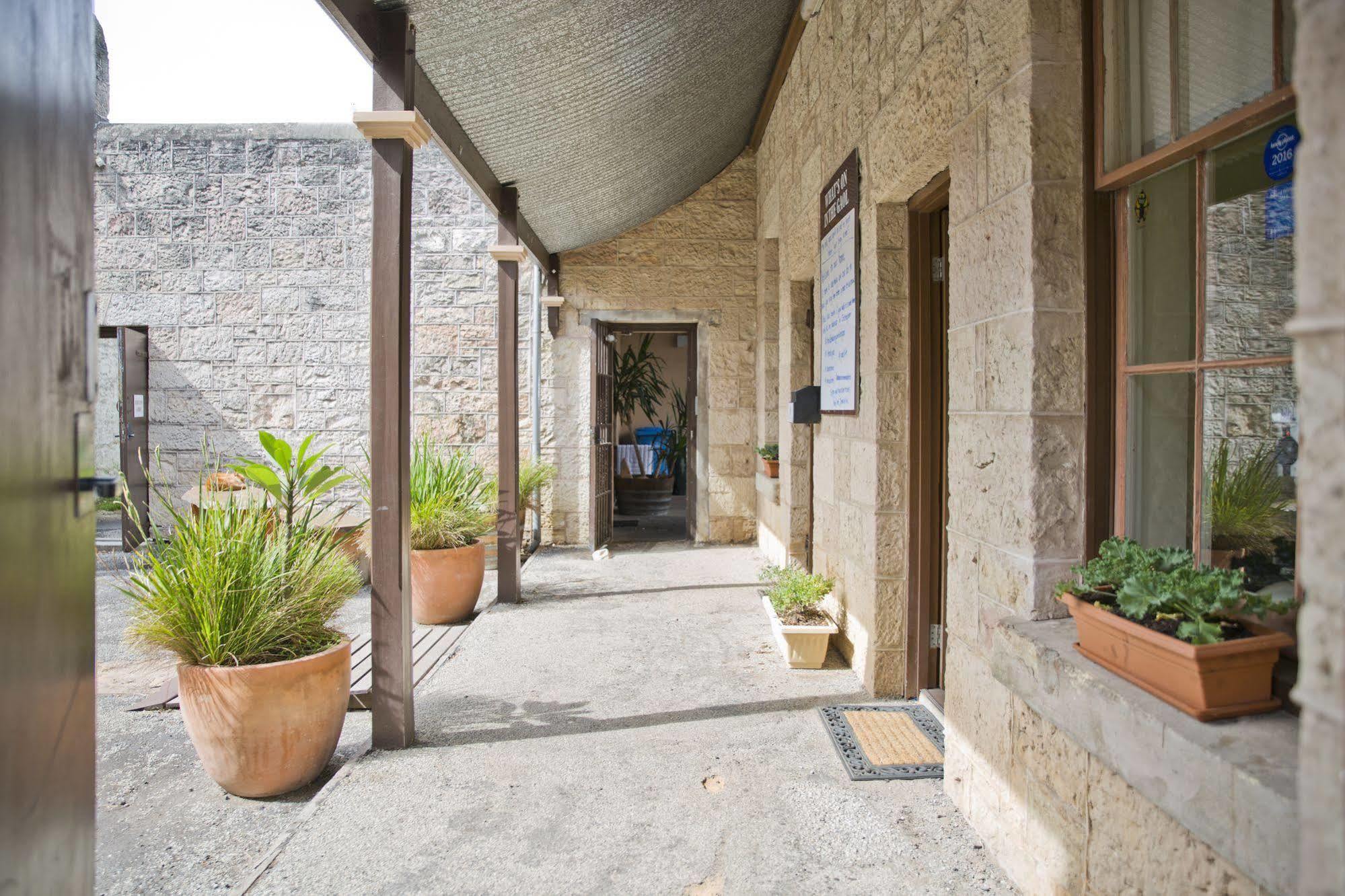 The Old Mount Gambier Gaol Hotel Kültér fotó