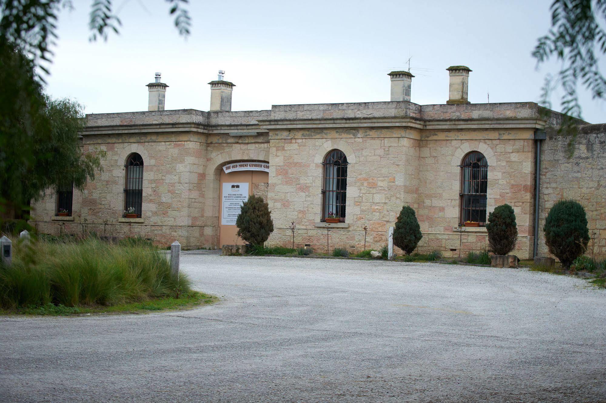 The Old Mount Gambier Gaol Hotel Kültér fotó
