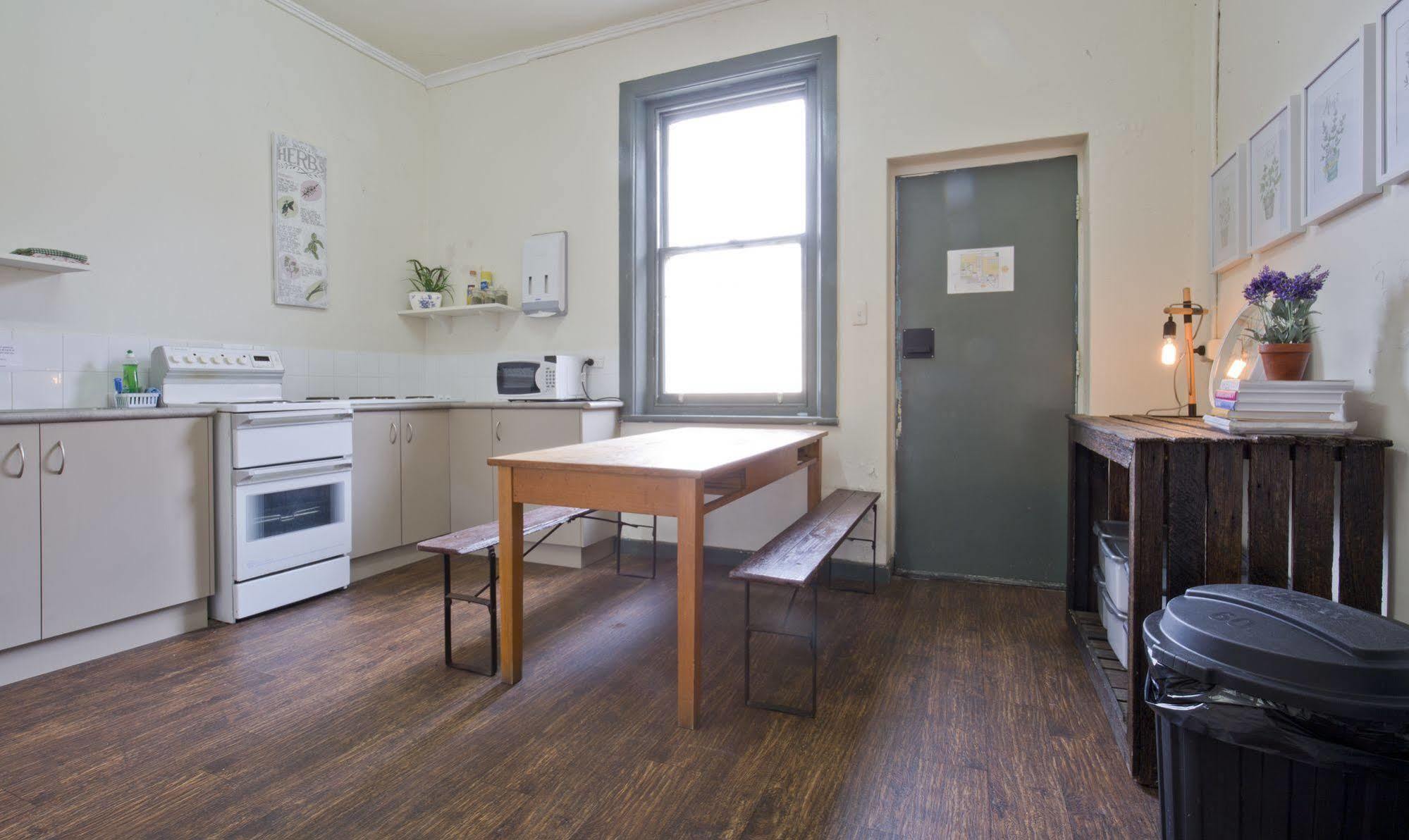 The Old Mount Gambier Gaol Hotel Kültér fotó